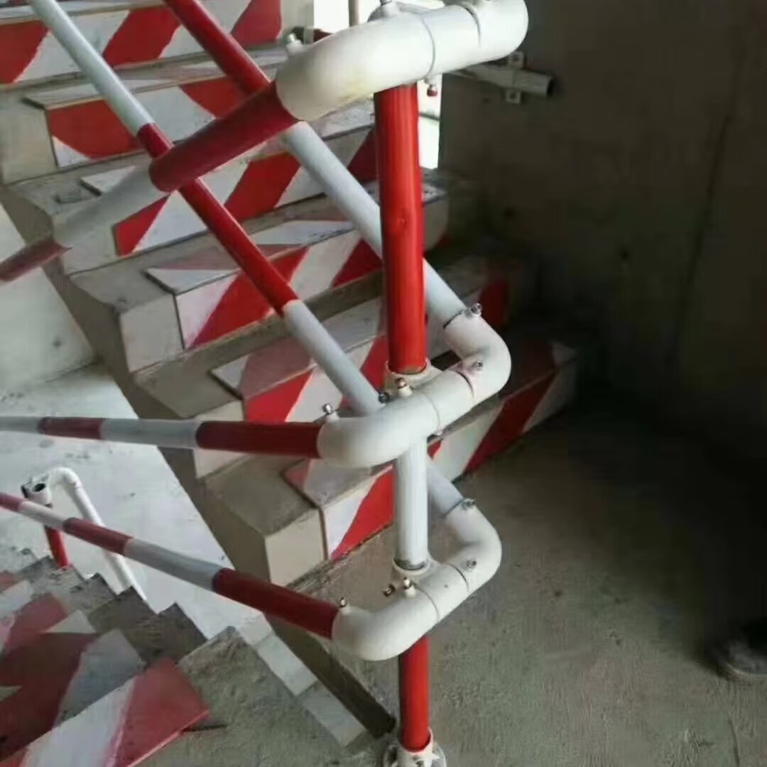 工地楼梯扶手连接件 定型化临边防护配件 48钢管底座弯头墙扣加厚
