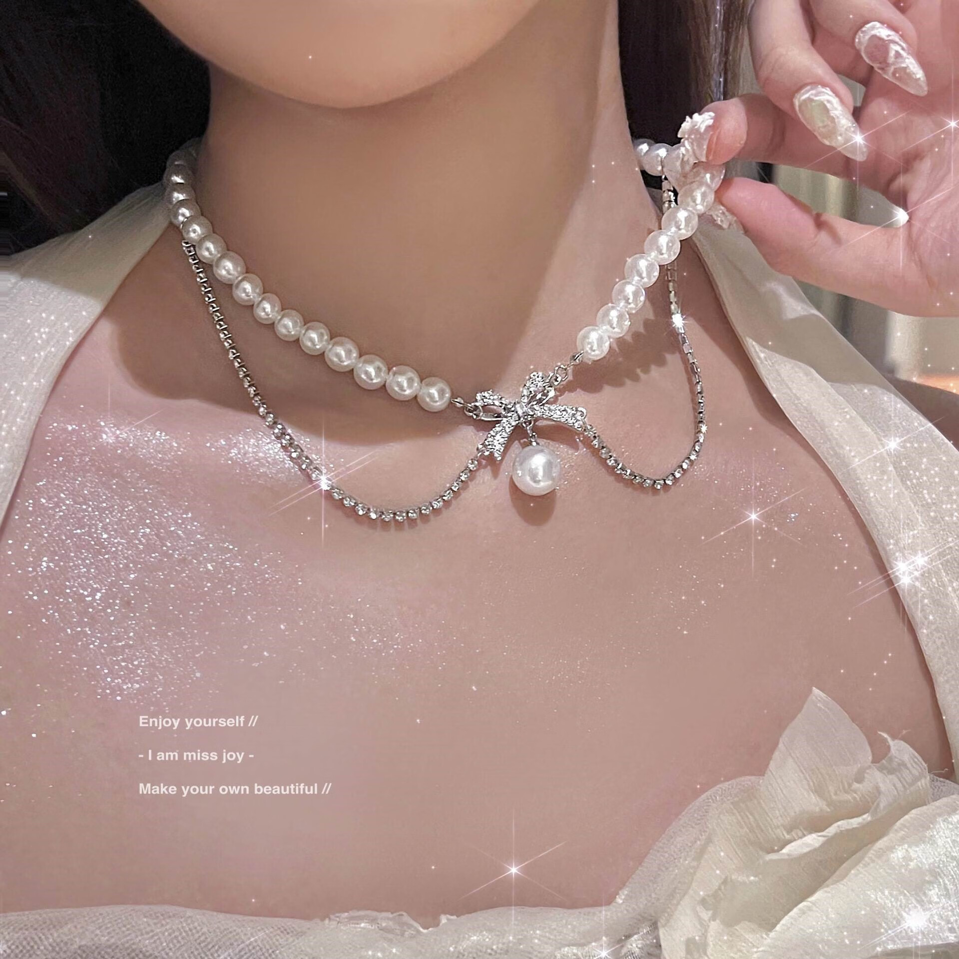 山头林村双层蝴蝶结珍珠项链女款轻奢小众新娘婚纱主纱配饰锁骨链颈链