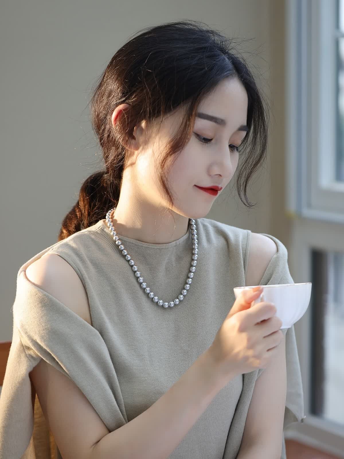 九品皇后日本极光真多麻彩雲珠珍珠项链蓝灰 灰色akoya海水珍珠品质