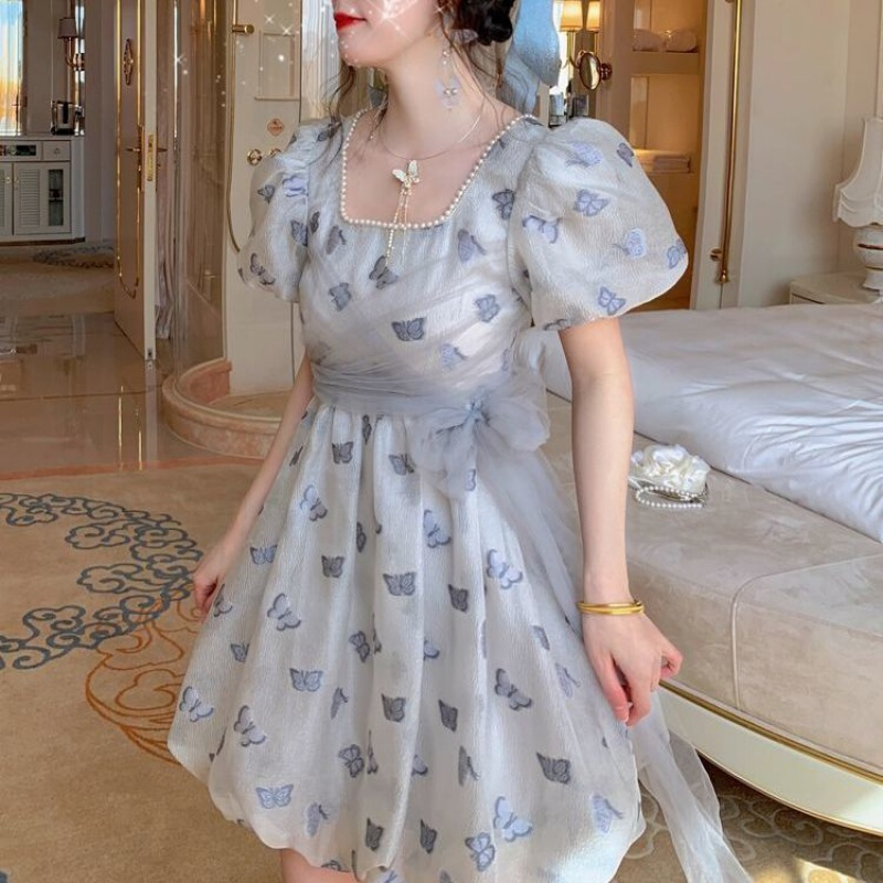 设计感珍珠领蝴蝶泡泡袖网纱系带少女连衣裙蓬蓬裙连衣裙成人公主裙