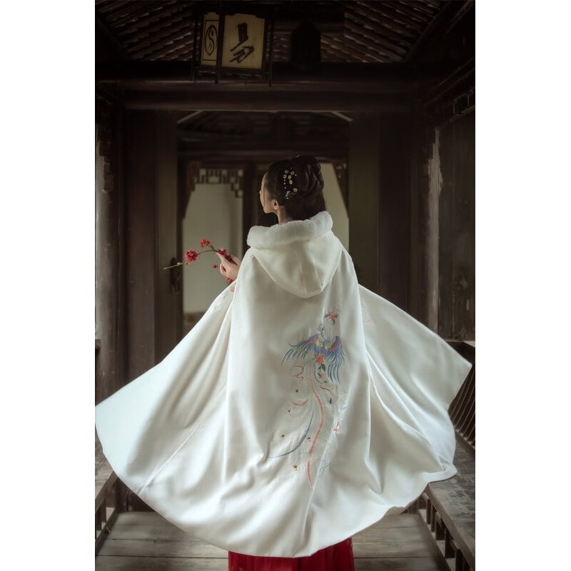 汉服披风斗篷外套女冬古风加绒披肩秋冬长款中国风连帽保暖加厚 凤飞