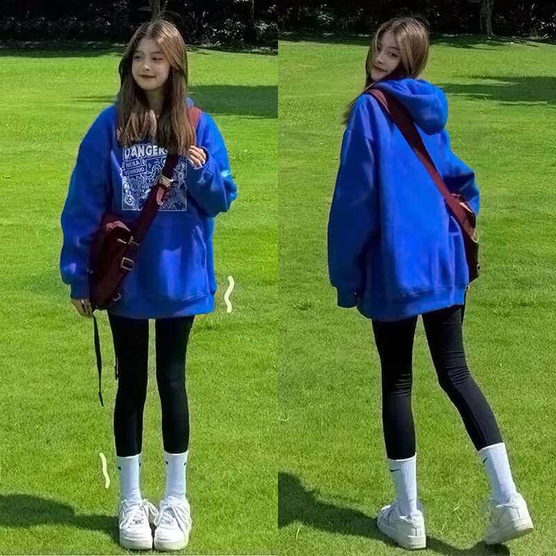 搭配鲨鱼裤的卫衣女上衣冬季加绒克莱因蓝连帽宽松ins潮秋季新款时尚