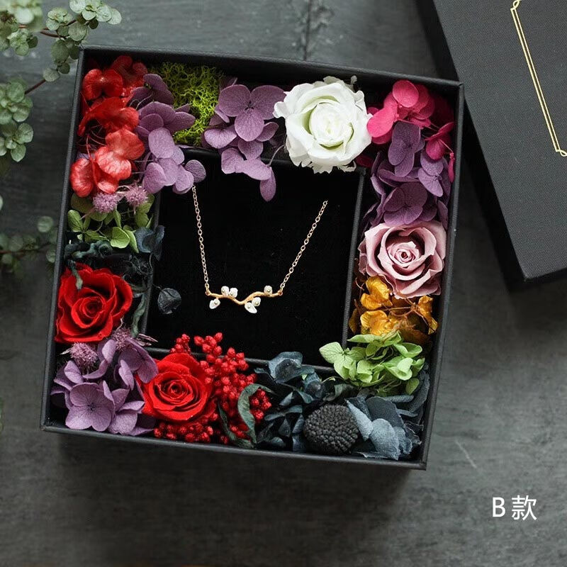 MichaelMichaud美国奢饰品潮牌 茉莉花银镀金巴洛克珍珠项链 时尚饰品生日礼物 项链+永生花礼盒(备注款式)