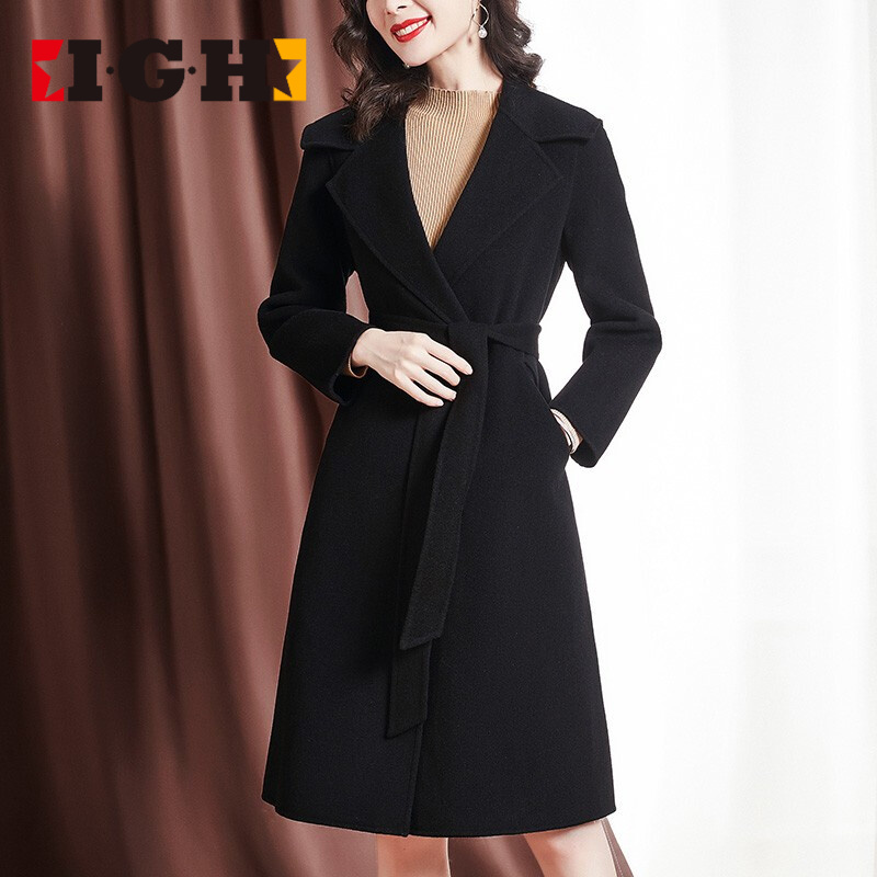 女装i开头的品牌,iz开头的女装是什么品牌-第2张图片-潮百科