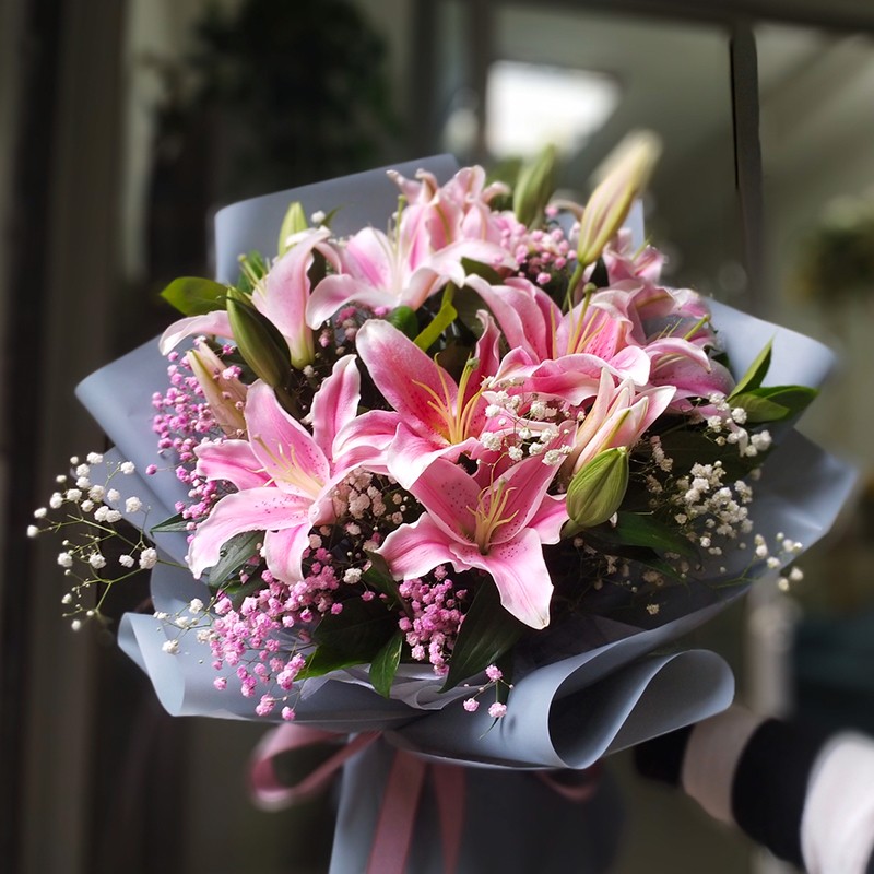 绚花之黎 鲜花速递同城粉百合满天星花束问候祝福生日礼物送女士送