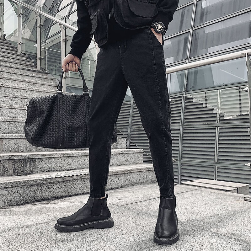 鞋的春季男式牛仔裤高街牛仔裤男春季9分修身小脚配马丁靴的裤子痞帅