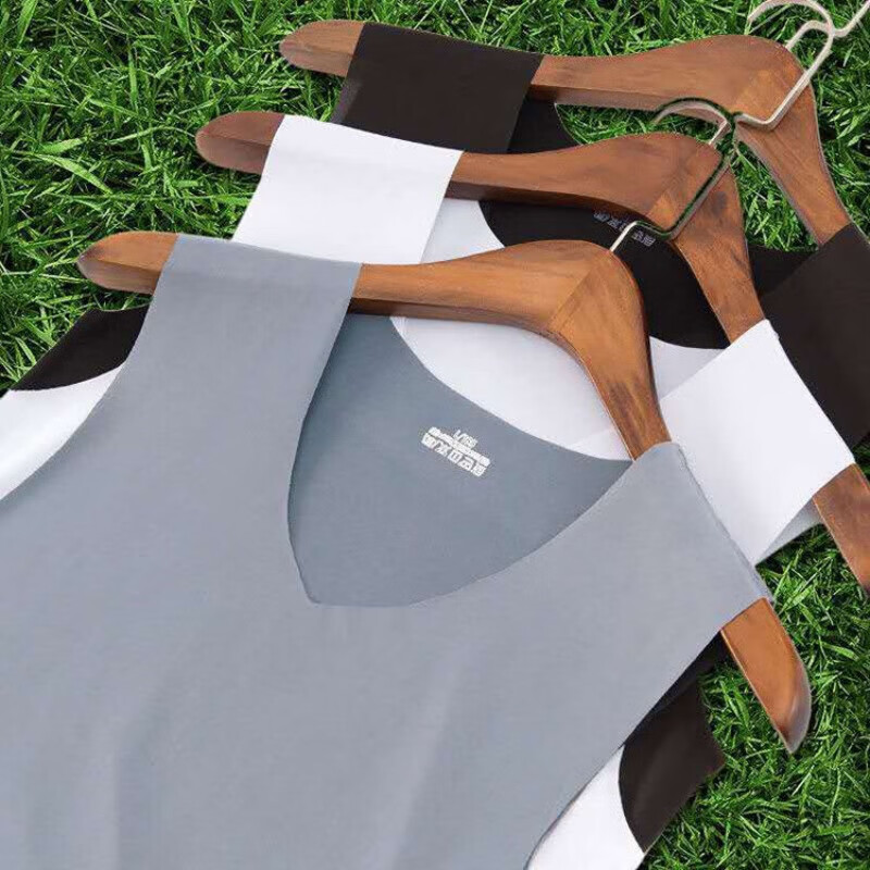UpgradeYourWardrobewithStylishandComfortableVestsandUndershirts|怎么看京东马甲背心历史价格曲线
