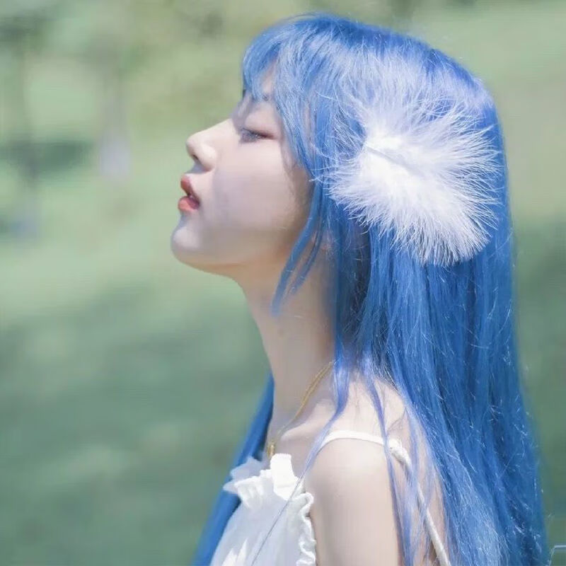 网红蓝灰色染发剂2022流行色自己在家染雾蓝黑色植物