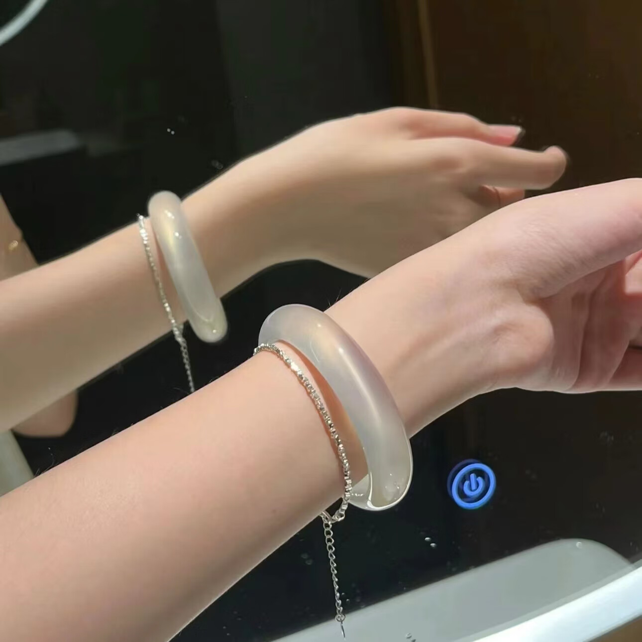 高冰透白月光荔枝冻手镯新中式国风玉髓镯子轻奢情侣老婆妈妈礼物 圈口64-65mm