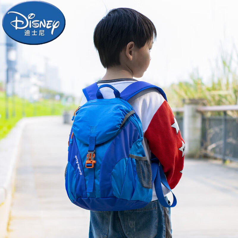 迪士尼（Disney）兒童旅行背包男孩戶(hù)外輕便小雙肩包出游女孩超輕小學(xué)生春游書(shū)包 藍(lán)色 15升