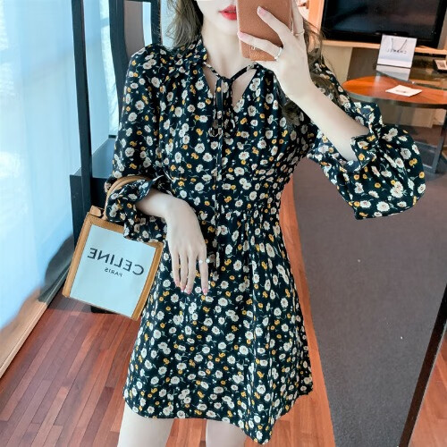 惠菱芷秋天矮小个子小碎花连衣裙长袖碎花裙子短款复古v领女显瘦百搭