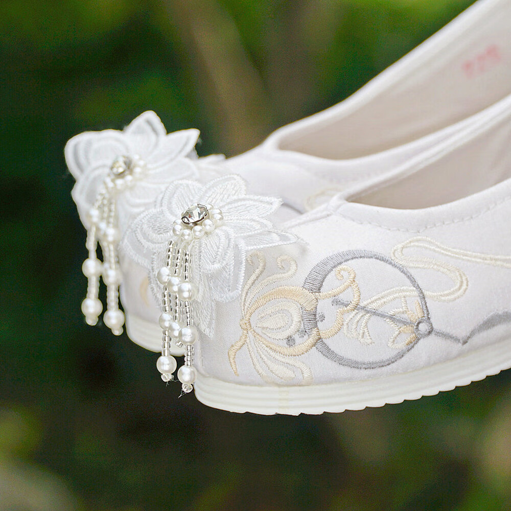 尤柯鸟(yoekbird)秋季搭配古风汉服鞋子女刺绣花布鞋内增高明制古装弓