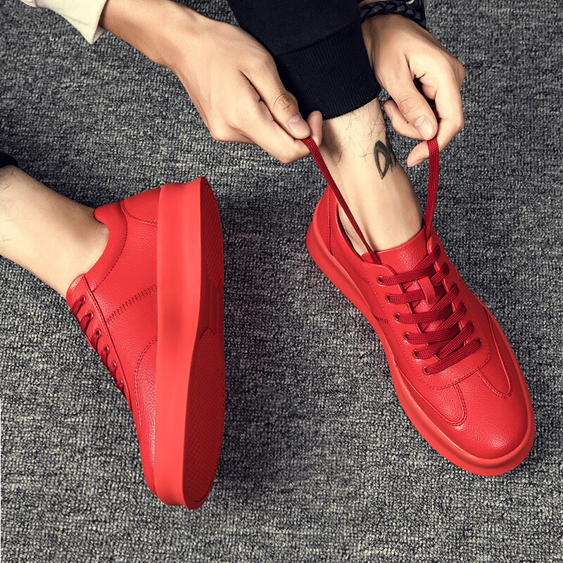 新品时尚轻奢风本命年男士运动鞋潮男鞋子潮鞋百搭板鞋男韩版 红色 39