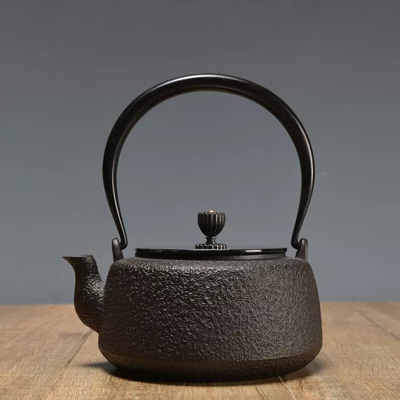 龟寿堂铁壶肩冲无地铁壶家用烧水煮茶壶日本原装无涂层砂铁壶日式铁