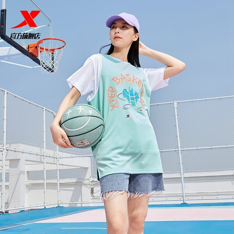 特步（XTEP）跑步速干t恤衫男夏季新款训练男女上衣冰丝半袖运动短袖背心 香草绿-0162 S