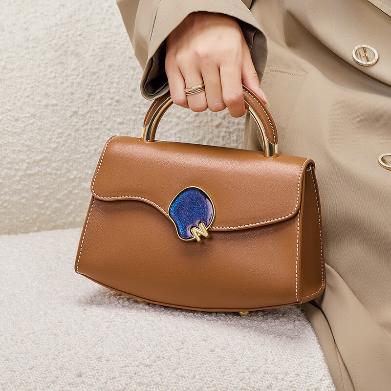 tushky品牌 小包包女2024新款时尚手提包女小众高级感真皮女包斜挎包