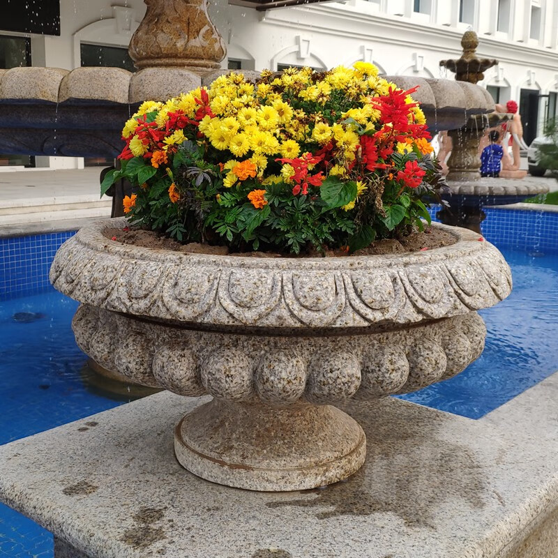 石雕花盆黄锈石花坛庭院别墅景观花岗岩石材花钵雕塑定制 直径40厘米