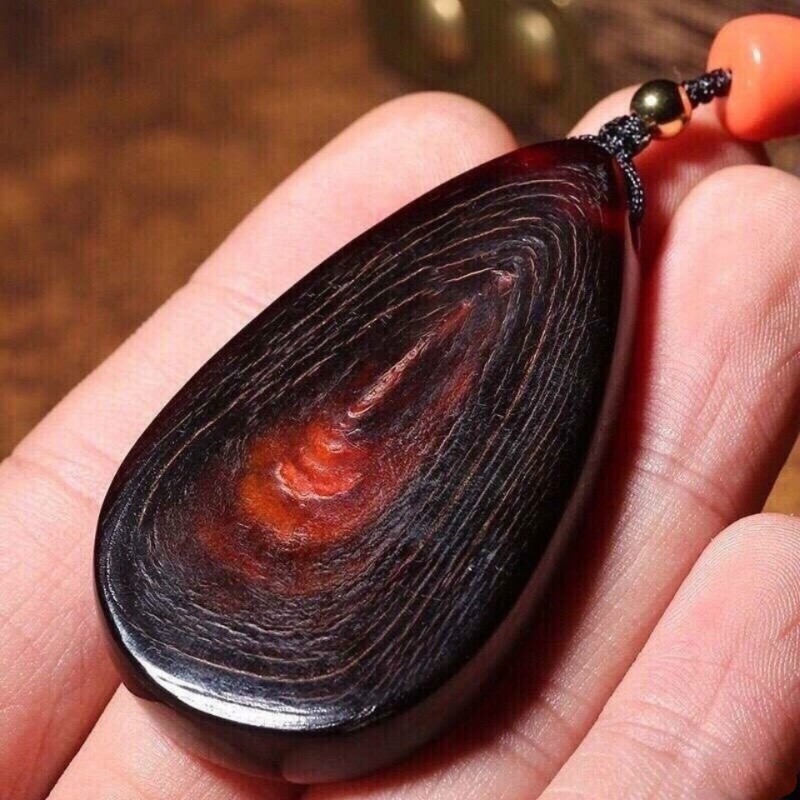 沁度生日礼物老牦牛角角艺雕刻件随型无事牌吊坠项链手把件车挂 手把