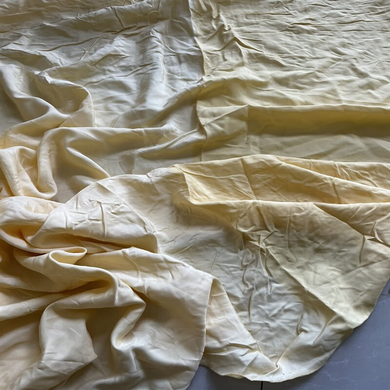 妙普乐桑蚕丝布料弹力缎素绉缎重磅真丝绸面料大块真丝零头处理 21姆米浅黄点力纺1.37米宽2.25