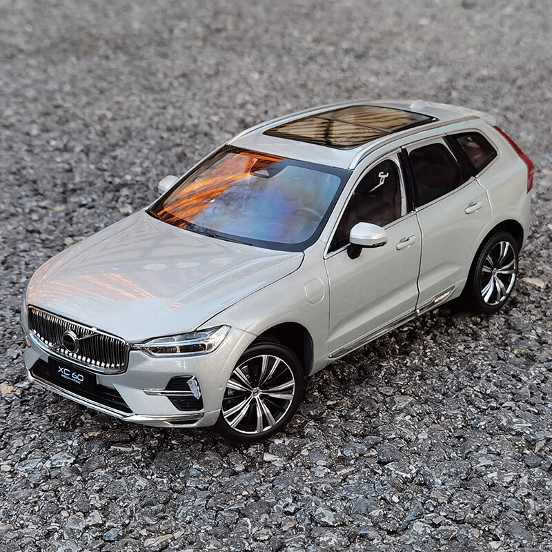 18 2022款 沃尔沃新款xc60模型 volvo xc40车模合金汽车模型suv xc60