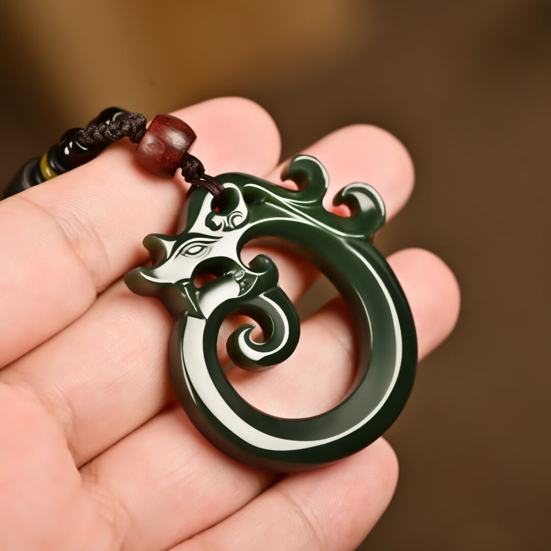 朗恩和田玉青玉龙形玉佩吊坠男镂空龙牌仿古龙项链女生肖龙玉石挂件