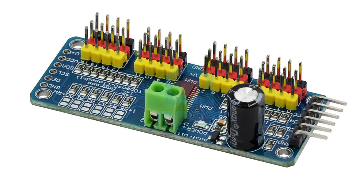 16路pwmservo舵机驱动板机器人控制器iic接口驱动器模块pca9685 16路