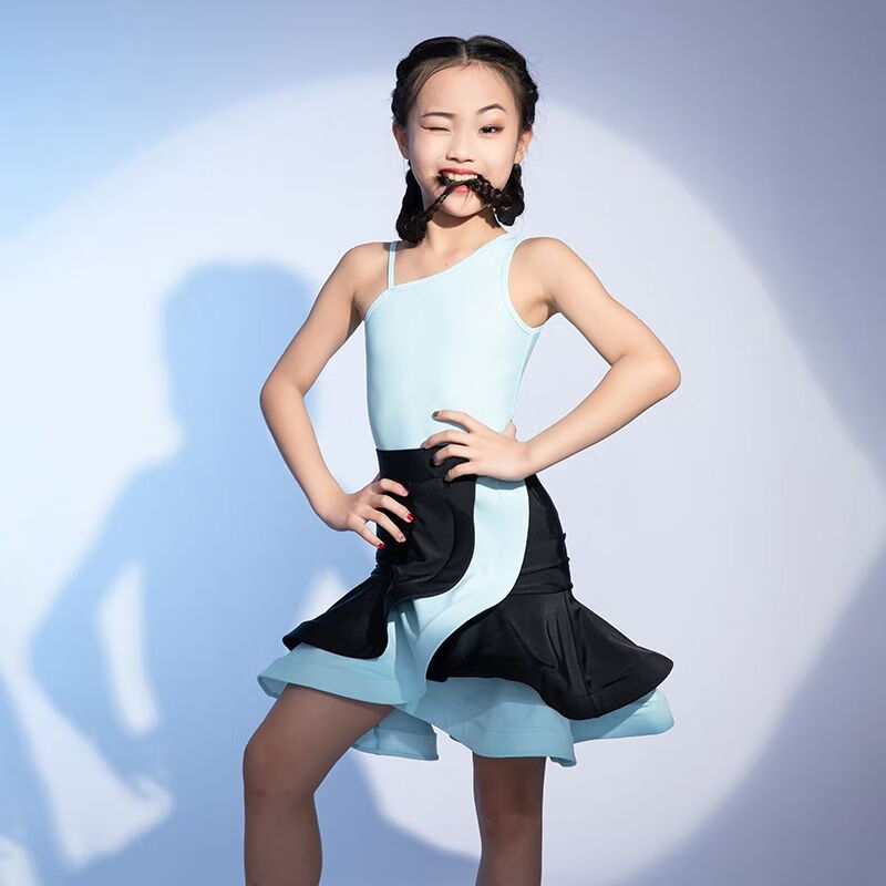 taohan夏季拉丁舞服装大裙摆2022新款女孩儿童练功表演出舞蹈服套装