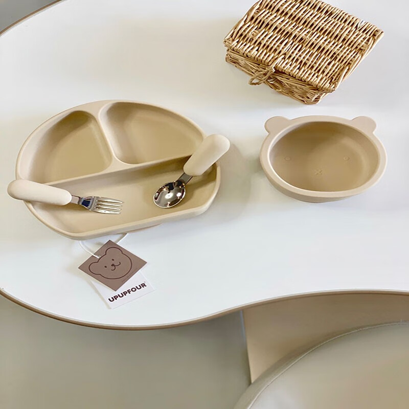 吉田久森格盤防摔吸盤餐具寶寶餐盤吸盤碗分格盤卡通硅膠防摔輔食碗可愛兒 CP-4 奶杏分隔餐盤+小熊碗+勺叉