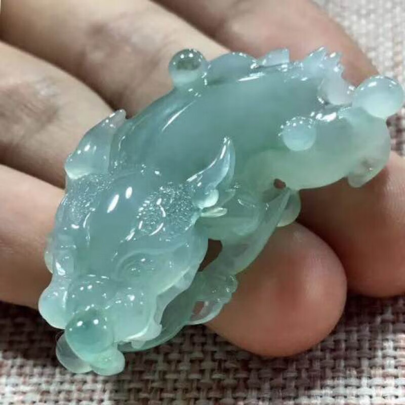 翡翠貔貅手把件 缅甸翡翠玉 男女款 黄翡蓝水 双彩飘绿冰种 霸王 貔貅
