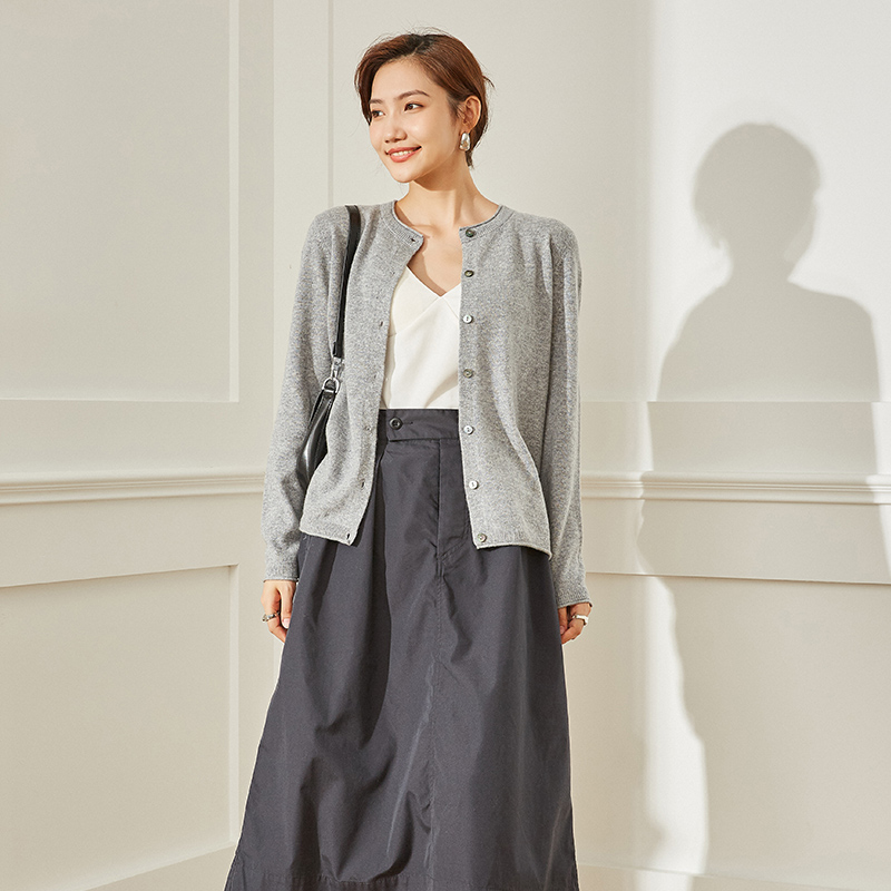 春竹圆领羊绒开衫女修身百搭打底衫女针织 欧浅灰 105/XL高性价比高么？