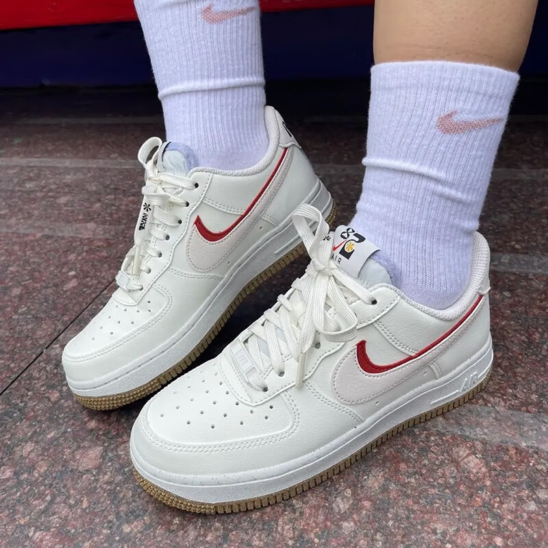耐克(nike)air force1空军一号af1女子低帮运动休闲板鞋 cz0270 奶油