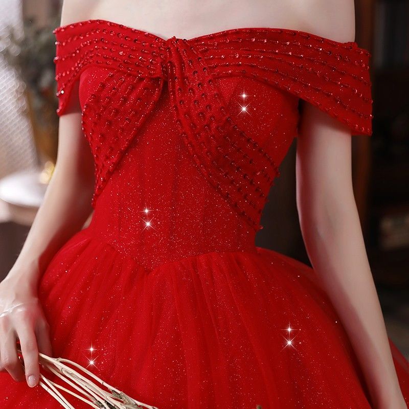 婚纱主纱秋冬红色轻主婚纱礼服新款2021秋冬季长拖尾蕾丝新娘重工拖尾