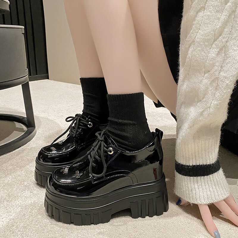 筝宁小皮鞋女增高10cm春秋季内鞋小个子黑色乐福鞋厚底松糕英伦风 亮