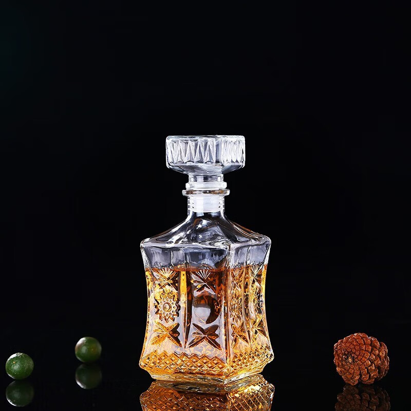 创京懿选新款大号水晶玻璃酒樽创意红酒醒酒器用威士忌瓶带盖洋酒瓶