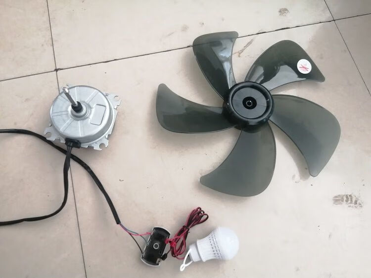 粟慄三相永磁无刷交流无刷风力发电机手摇水力12-220v增速齿轮箱 发电