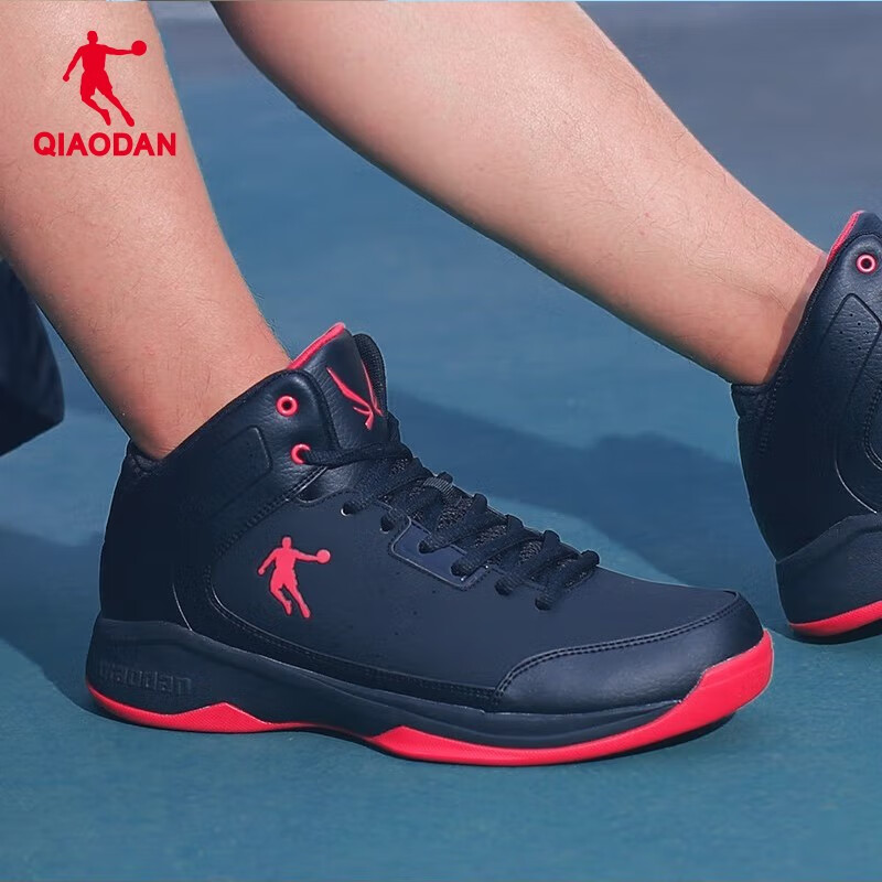 鞋男鞋2024春季皮面运动鞋防滑耐磨实战高帮蓝球战靴 黑色/乔丹红色