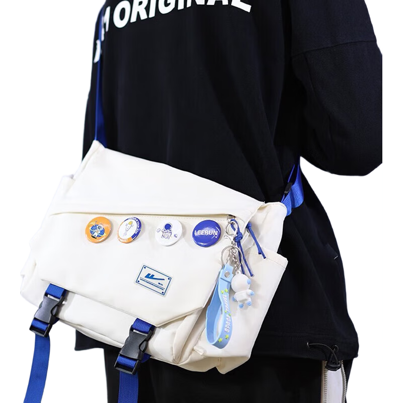 ���ڲ���������б����г���������ʲ�������˶����ŮС��������ذ�ѧ������ 47.7Ԫ(������)