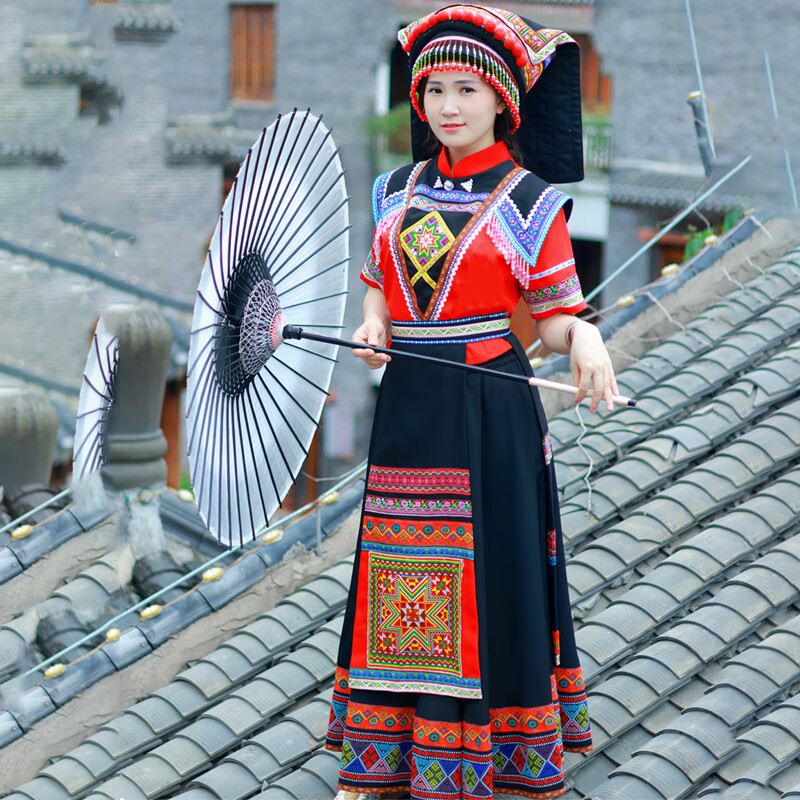 罗伊广西瑶族服装女成人瑶族服装女56个少数民族演出服广西云南苗族侗