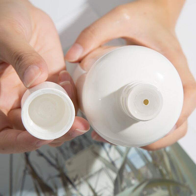 八韵草清爽保湿补水爽肤水嫩肤水滋润不油腻改善肌肤干燥易吸收护肤品 亮润活肤水500ml