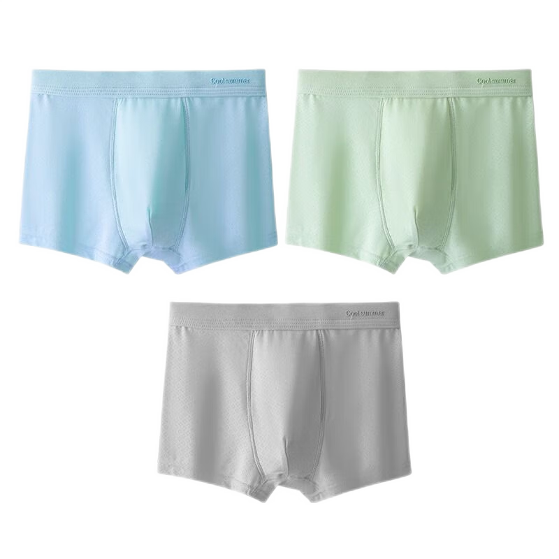 ���Ϲ� ��ͯ�ڿ���ͯ�ļ������˿͸��A���־��ĽǶ̿� 120��31-36� 24.95Ԫ