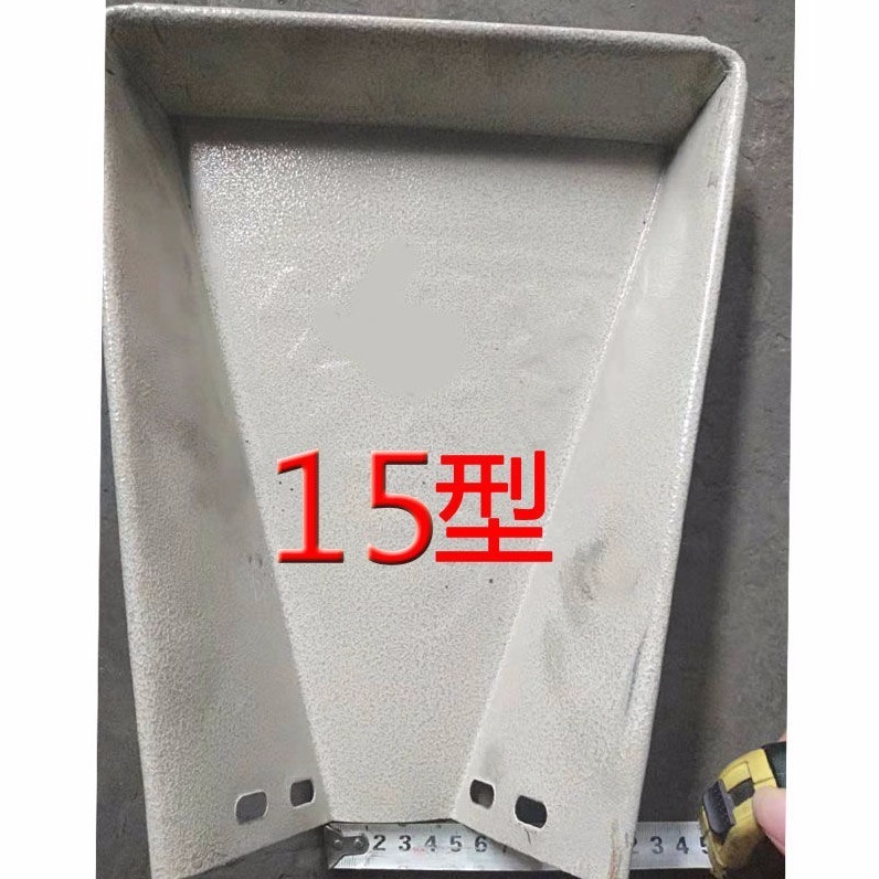 齿爪式小型玉米粉碎机配件进料斗斜料斗磨粉机料斗高速打粉机 15型进