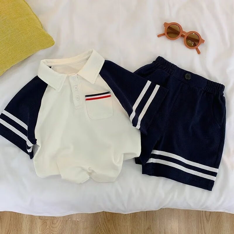 彩彩蛙(caicaiwa)夏款男童套装夏季学院风中大童帅气polo衫宝宝洋气