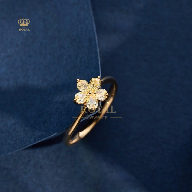 44ct女戒钻石钻戒花朵送人女朋友老婆情人节生日礼物 0.