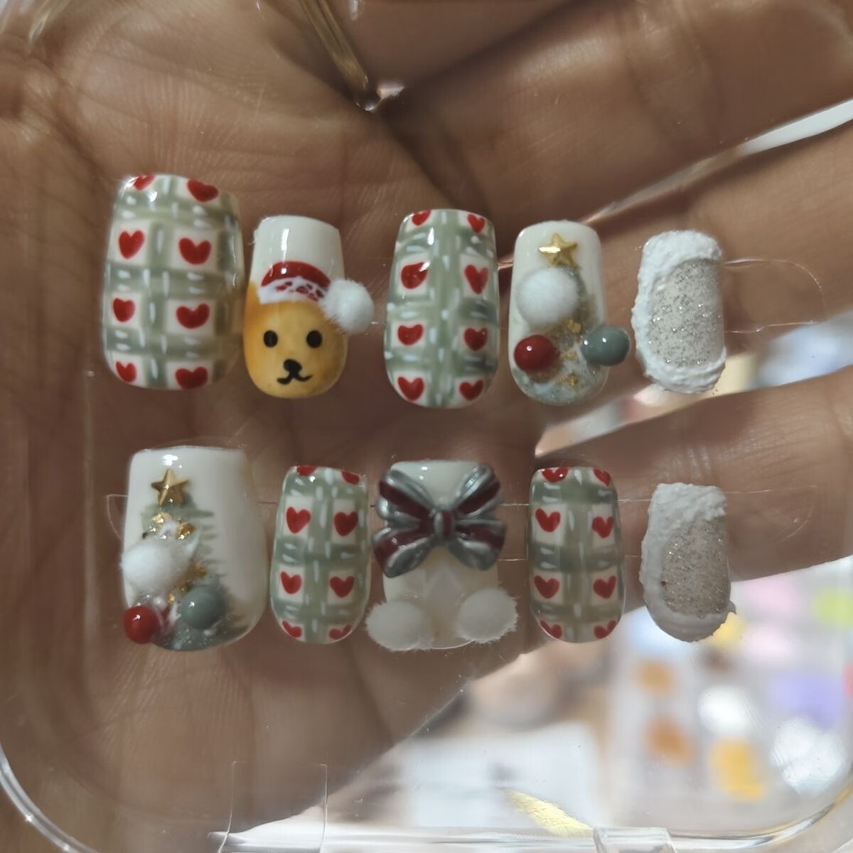 画极冬天绿色纯手工穿戴甲短款指甲贴片圣诞节立体可拆卸立体美甲显白