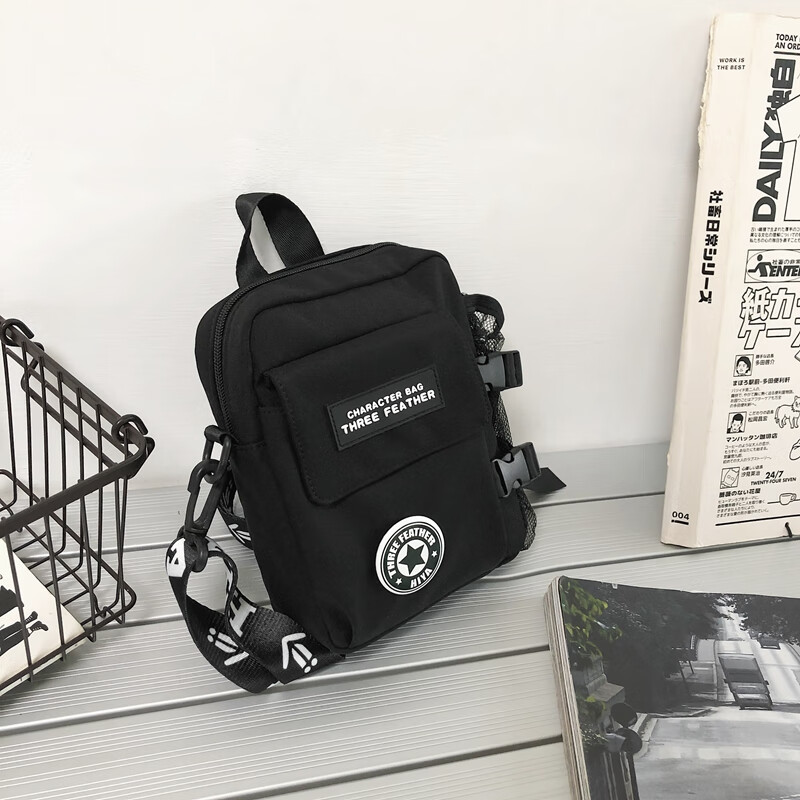 淮果颖水杯的斜挎包男士小挎包潮牌单肩包男ins潮小包斜挎包男生水壶