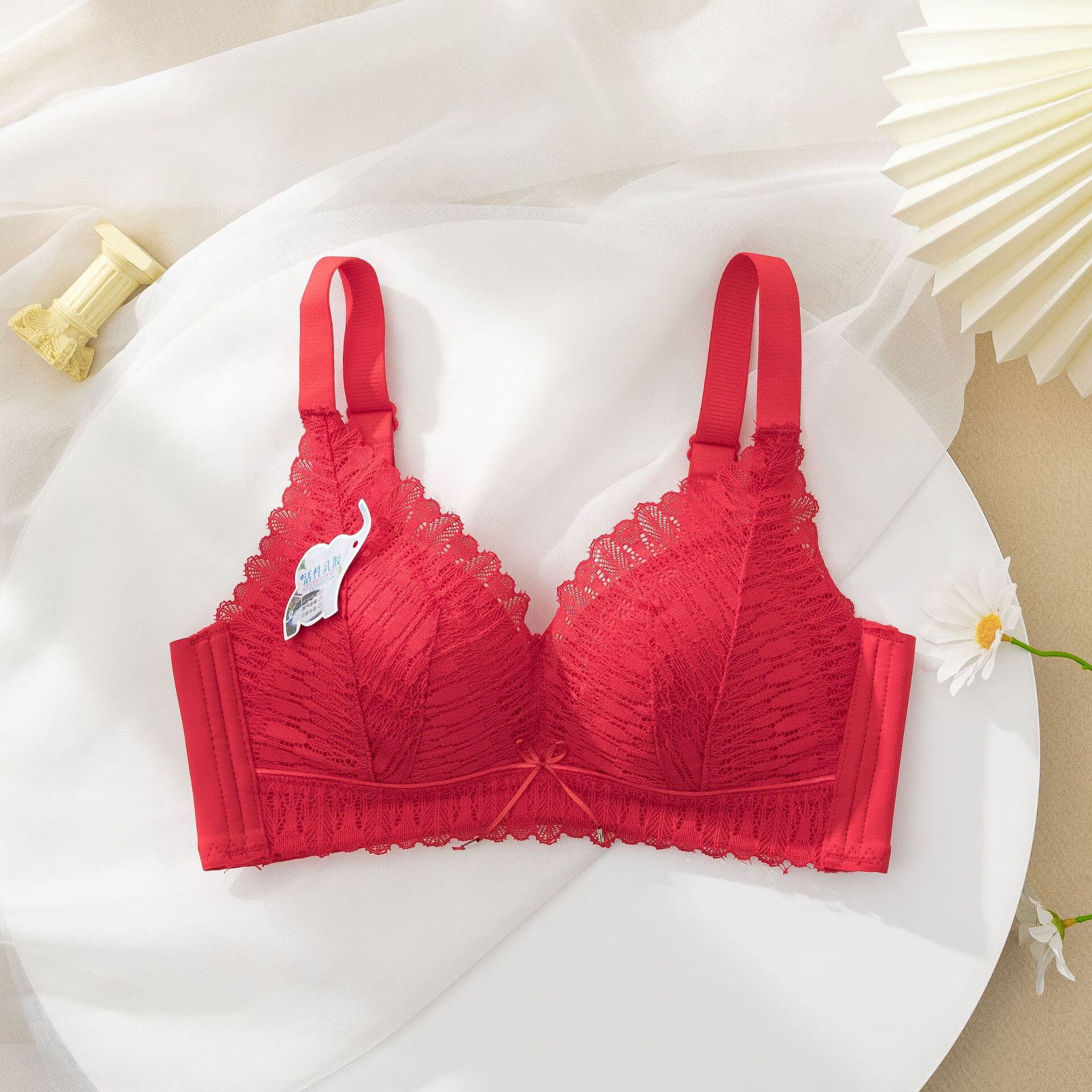 蕾丝ab薄杯调整型内衣无磁可通过电子厂聚拢无钢圈三排扣文胸 红色
