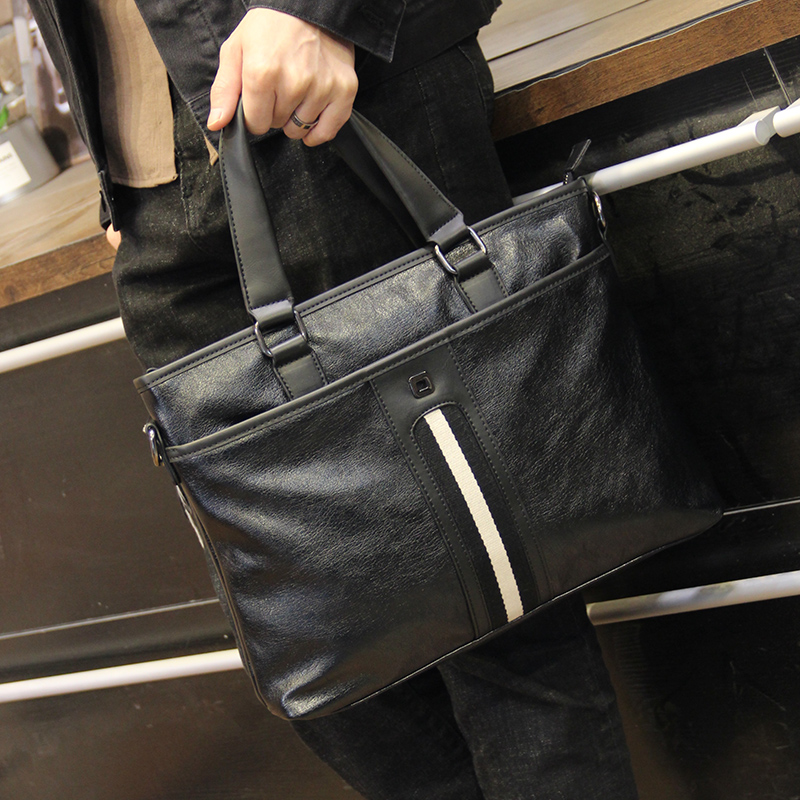 （PAMIQI）品牌 2021新款牛皮男士包包单肩斜挎包手提包横款真皮商务公��包休闲男包潮 黑色小号(13寸电脑)