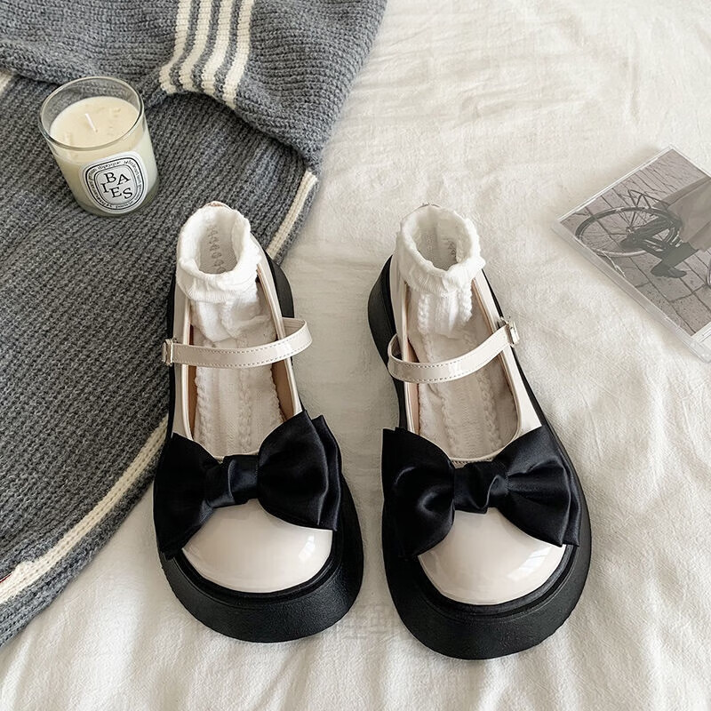 搭配连衣裙的鞋子女带跟的玛丽珍鞋学生复古英伦风小皮鞋大头鞋 白色