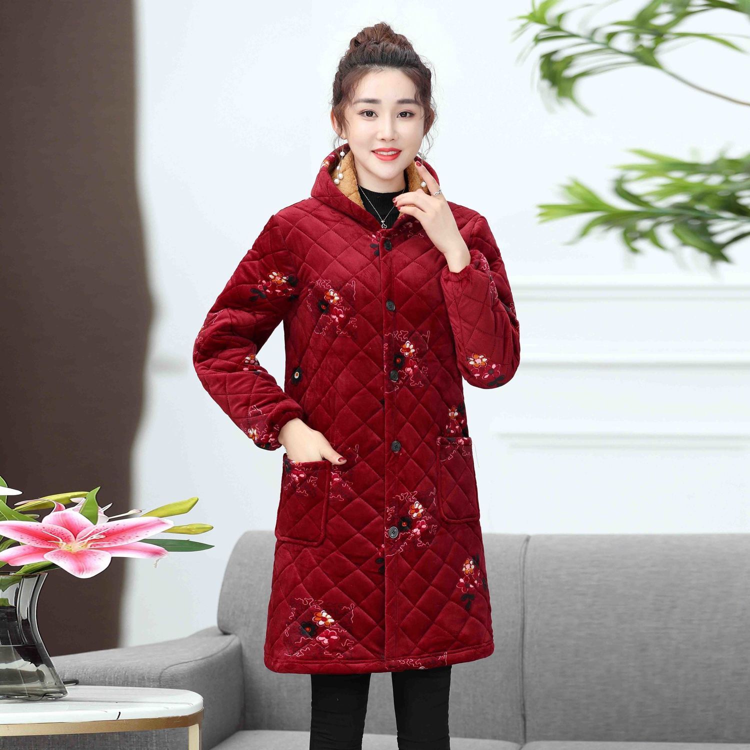 御仕达中老年棉衣女加绒加厚罩衣女中长款妈妈保暖外套连帽棉衣女 1号