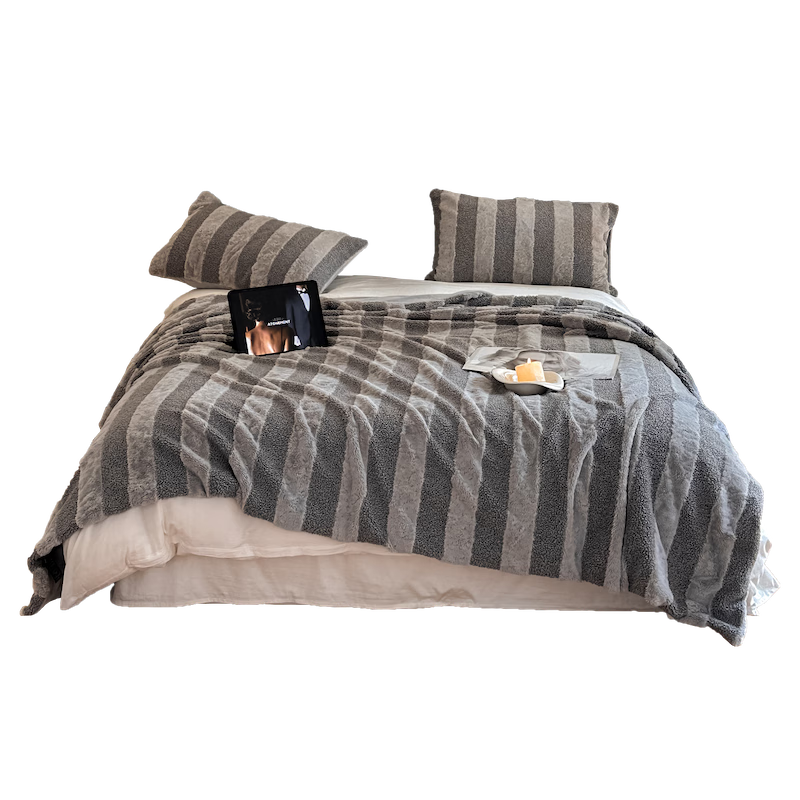 LA TORRETTA 高克重牛奶绒獭兔绒床上四件套 冬季加厚法兰绒床上用品被套床单 1.8/2.0米床